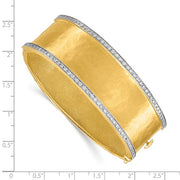 18Kt Yellow Gold Hammered Diamond Bangle